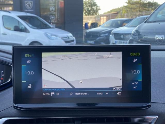 Peugeot 3008 image 2
