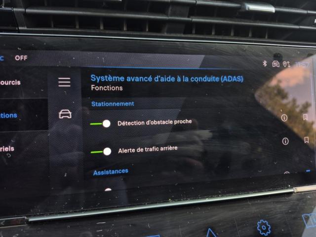 Peugeot 308 image 2
