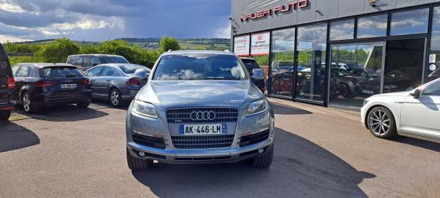 Audi Q7 image 1
