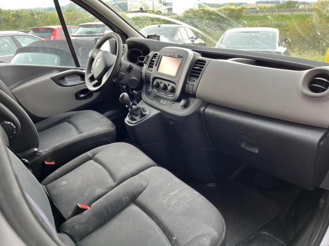 Renault Trafic image 1