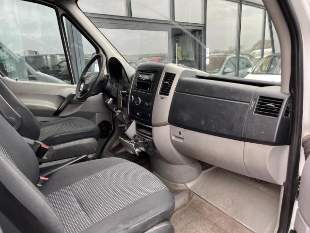 Mercedes Benz Sprinter image 6