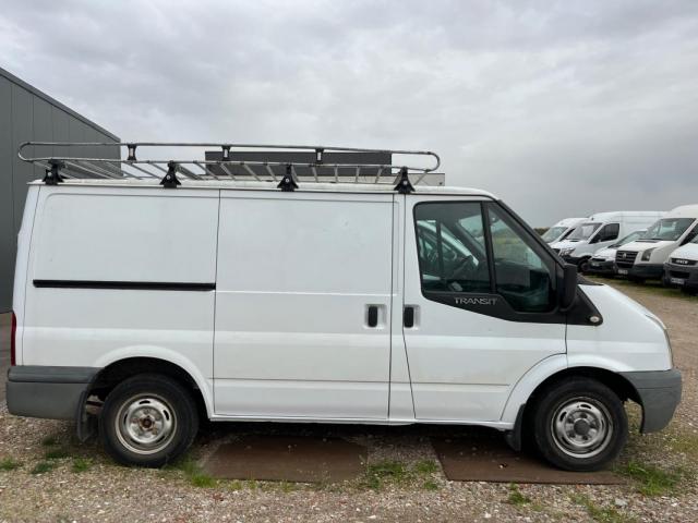 Ford Transit image 1