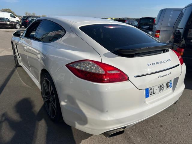 Porsche Panamera image 4