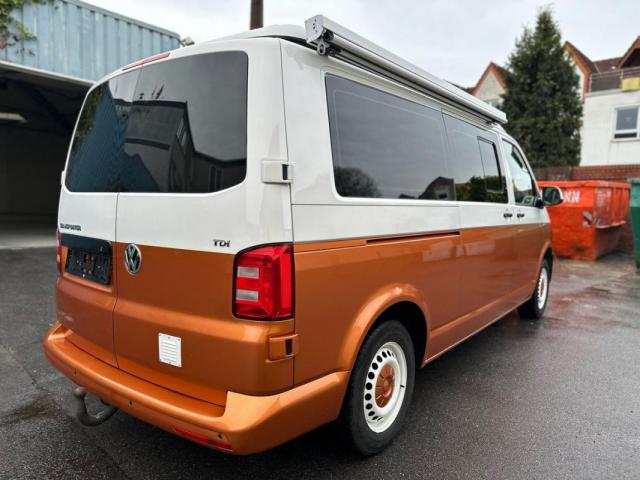 Volkswagen Transporter image 9