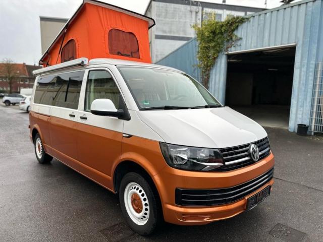 Volkswagen Transporter image 8