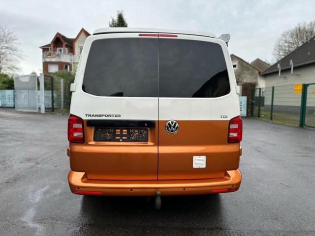 Volkswagen Transporter image 1