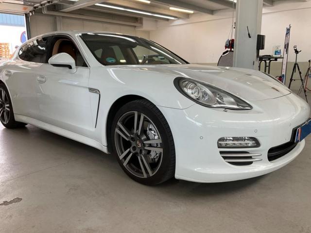 Porsche Panamera image 4