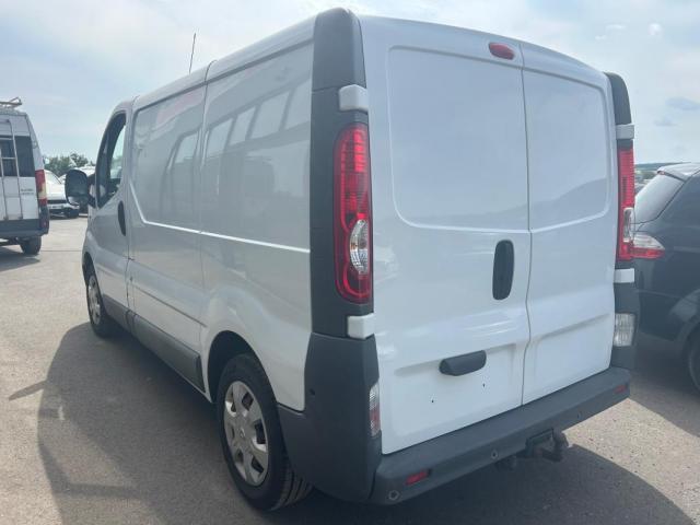 Renault Trafic image 7