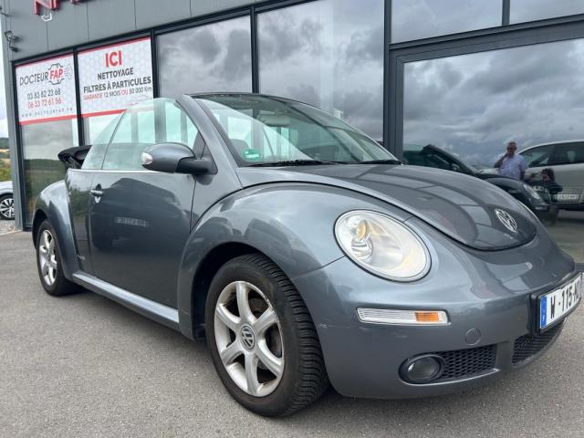 Volkswagen New Beetle image 6