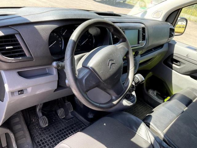 Citroen Jumpy image 6