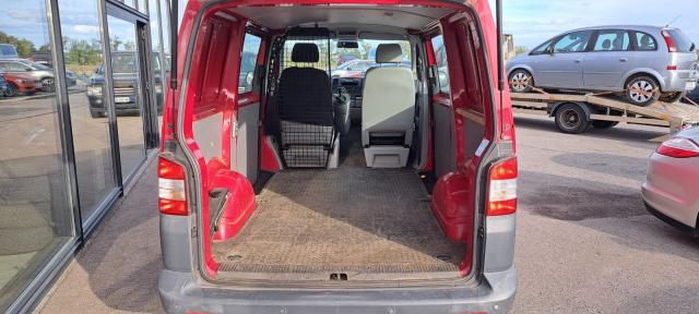 Volkswagen Transporter image 5