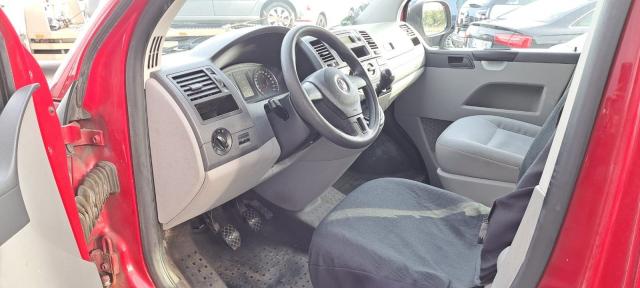 Volkswagen Transporter image 2