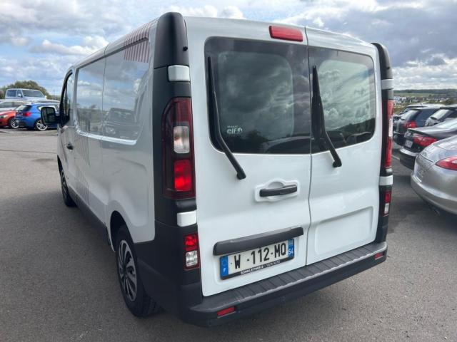 Renault Trafic image 2