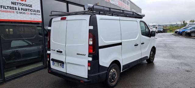 Renault Trafic image 8