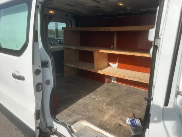 Renault Trafic image 8