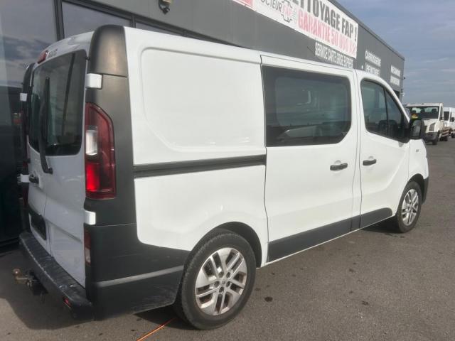 Renault Trafic image 1