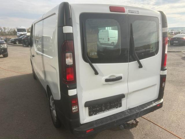Renault Trafic image 3