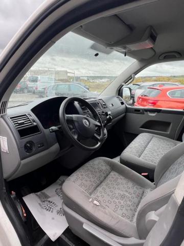 Volkswagen Transporter image 4