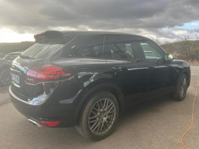 Porsche Cayenne image 6