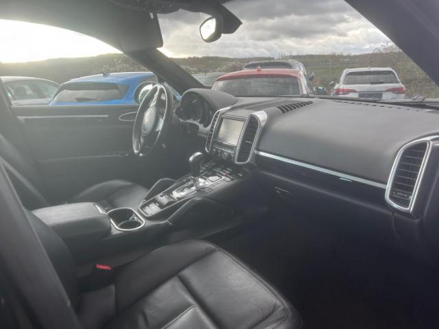 Porsche Cayenne image 7