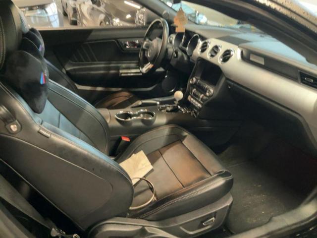 Ford Mustang image 7