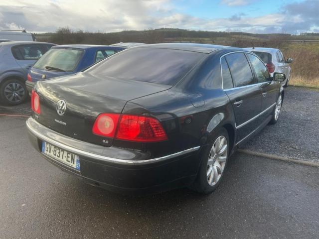 Volkswagen Phaeton image 2