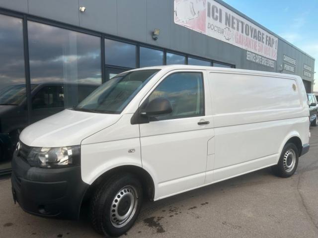 Volkswagen Transporter image 1