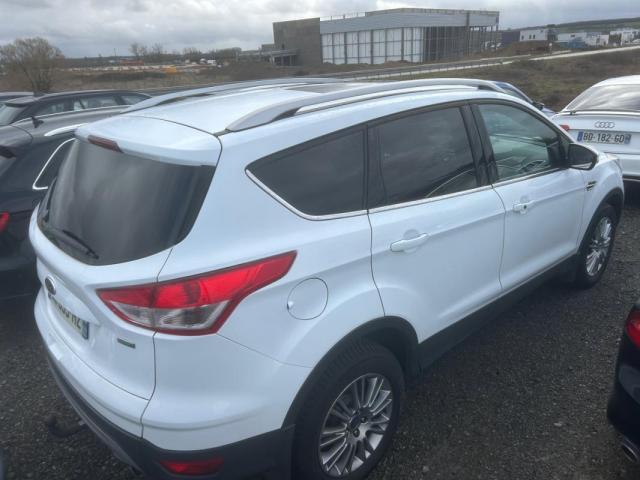 Ford Kuga image 1