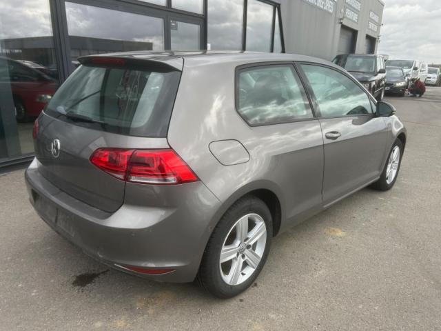 Volkswagen Golf image 7