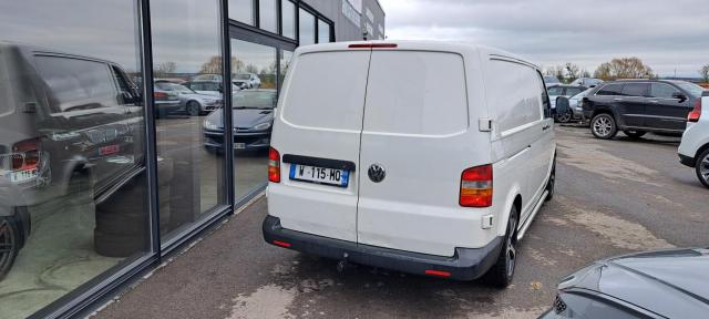 Volkswagen Transporter image 2