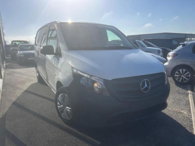 Mercedes Benz Vito image 2