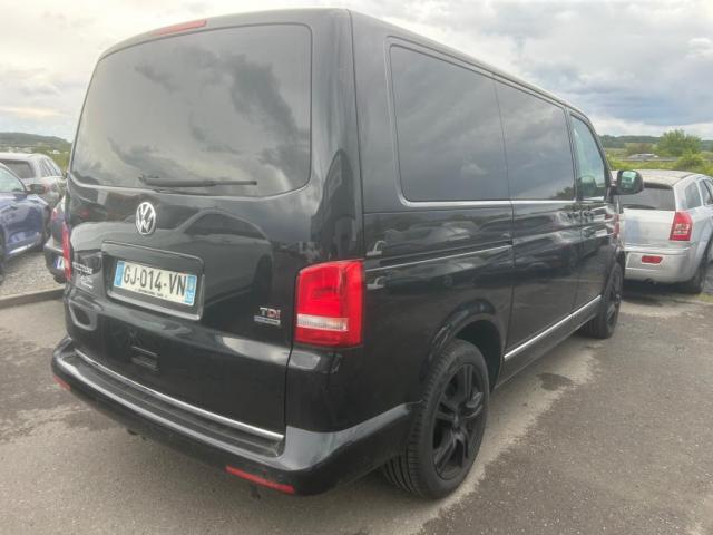 Volkswagen Multivan image 6