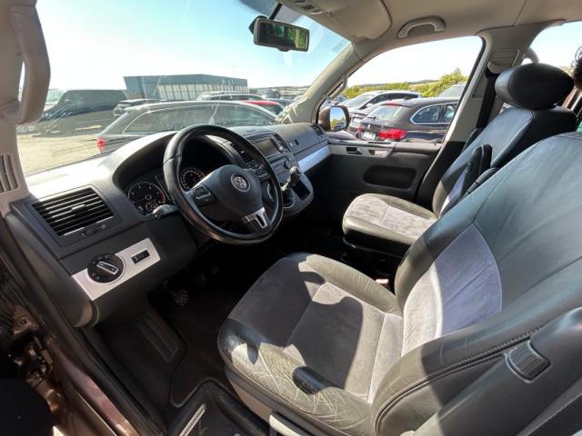 Volkswagen Multivan image 2
