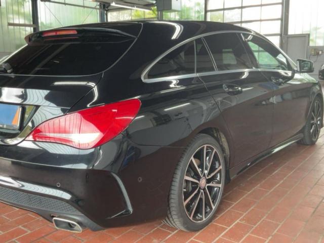 Mercedes Benz Cla Shooting Brake image 1