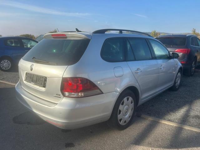 Volkswagen Golf Sw 1.6 Tdi 105 Fap Bluemotion Trendline