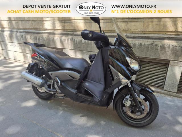 Yamaha Xmax 