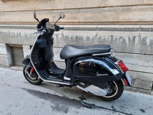 Vespa Gts 125 image 4