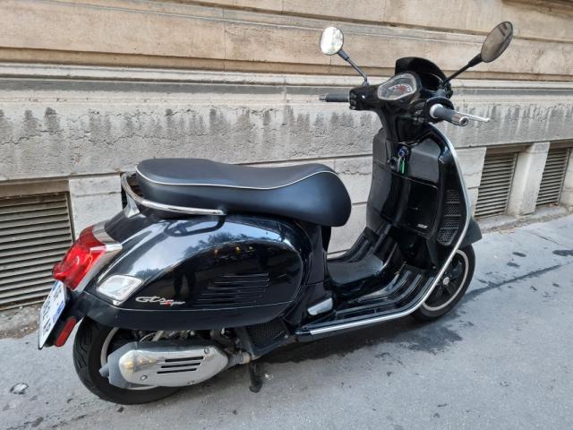 Vespa Gts 125 image 5