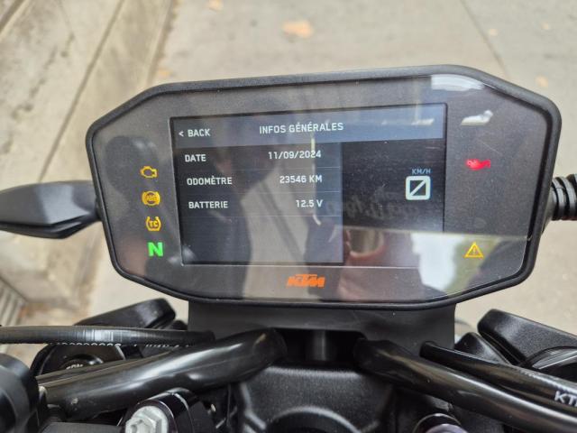 Ktm Duke 890 R image 5