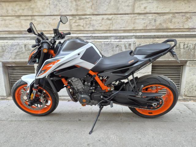 Ktm Duke 890 R image 1