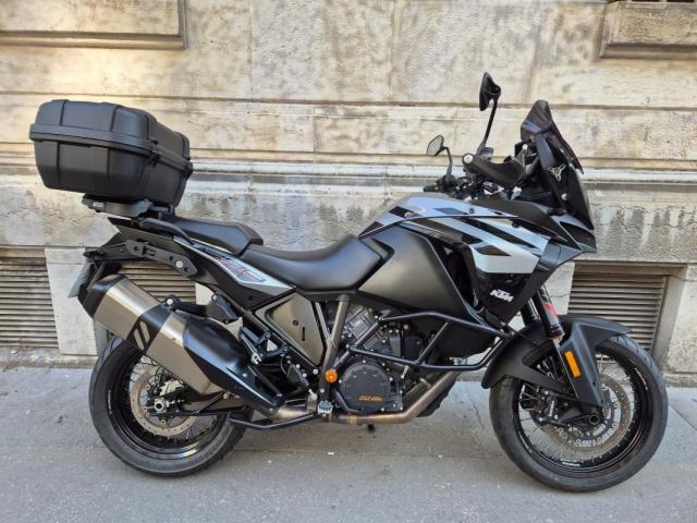 Ktm 1290 Adventure image 4
