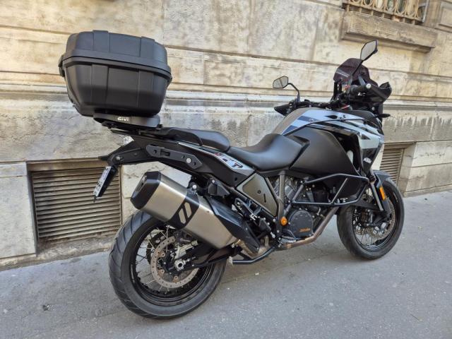 Ktm 1290 Adventure image 2