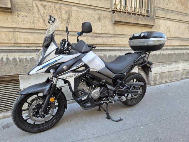 Suzuki V-Strom image 4