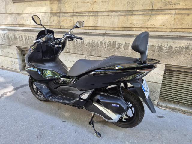 Honda Pcx image 5