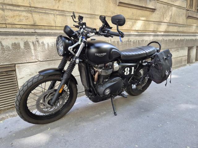 Triumph Street Scrambler image 6