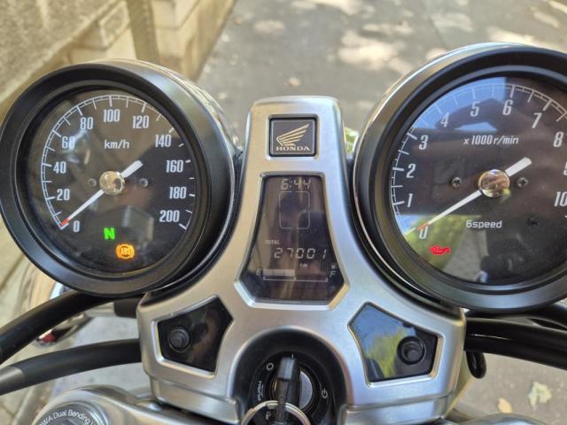 Cb 1100 image 3