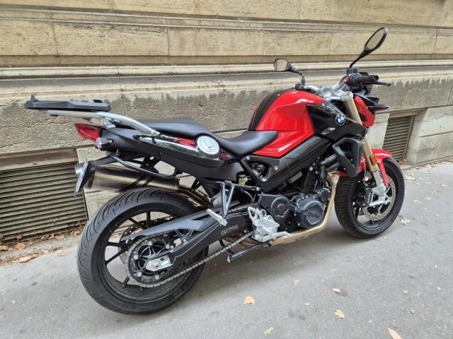 F800r image 1