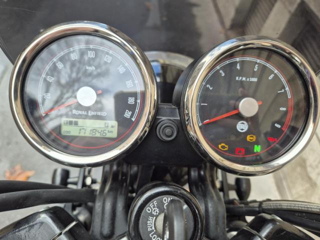 Royal Enfield Interceptor image 6