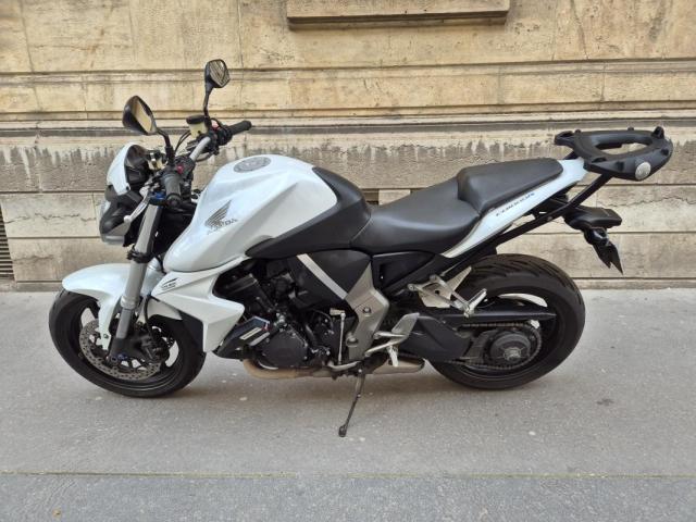 Cb1000r image 6
