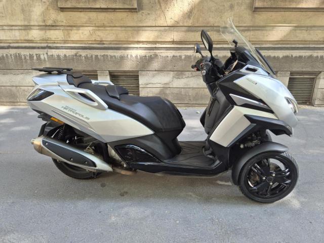 Peugeot Metropolis image 1